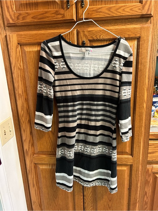 Derek Heart Tops - Derek Heart Black & Gray Striped Scoop Neck Tunic or mini dress